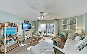 Beach-View Tradewinds Retreat, Beachside Pool Condo